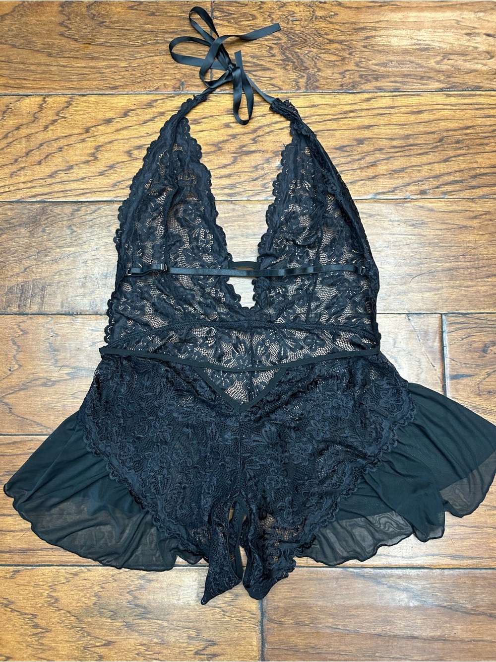Whimsigoth sexy romantic Sheer Lace Halter Teddy Romper - Picture 4 of 4